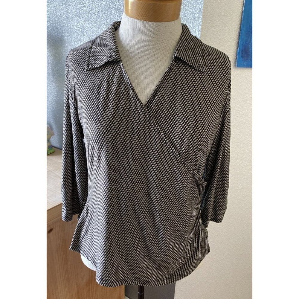 I.N. Studio Petite Women's Blouse Size PL Geometric V Neck Business Casual Stret